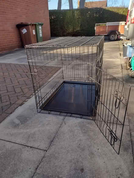 Photo of free Dog Crate 92cm x 62cm x 70cm (Haydock) #4