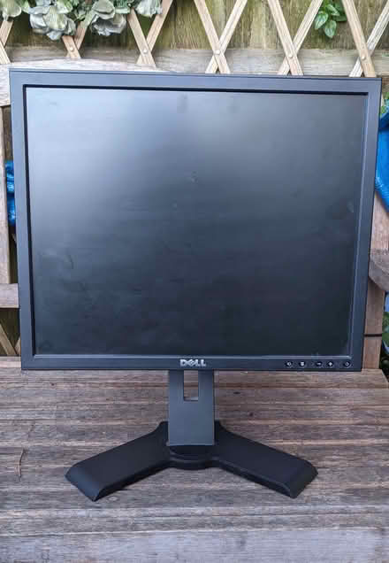 Photo of free Dell P190SB 19" Computer Monitor (PL4) #1