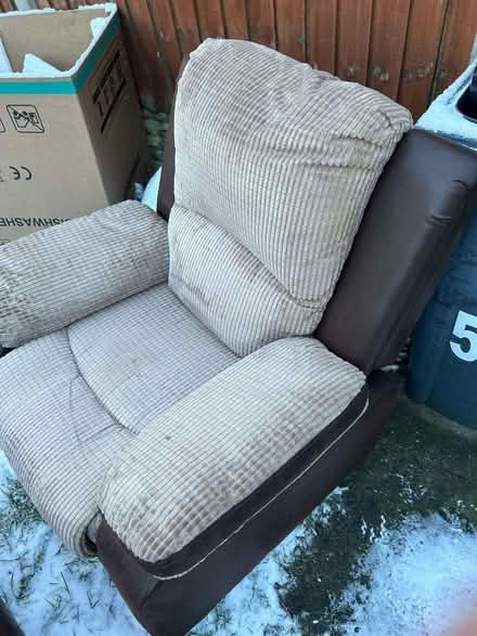 Photo of free Brown sofa and chairs (Shenley Fields B31) #3