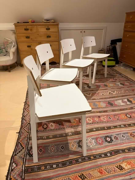 Photo of free 4 x White IKEA Sigurd chairs (Chesham HP5) #2