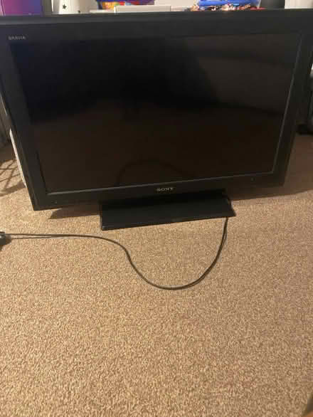 Photo of free Tv (Basildon Essex) #1
