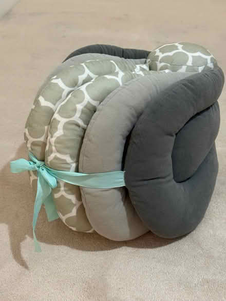 Photo of free Breast feeding cushion (Sheldon B26) #2