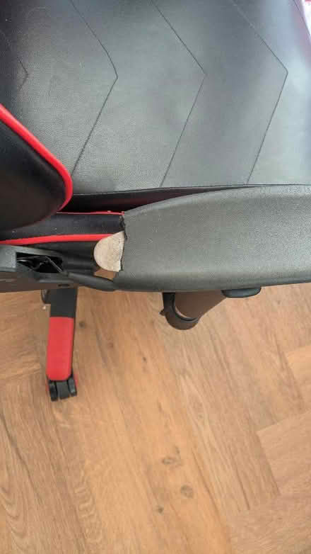 Photo of free Gamer Chair (Downley HP13) #4