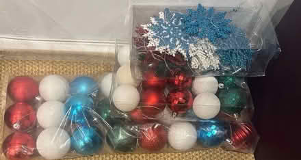 Photo of free Christmas tree (Chiswick W4) #4