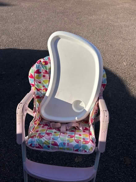 Photo of free High chair (MK41- Brickhill) #2