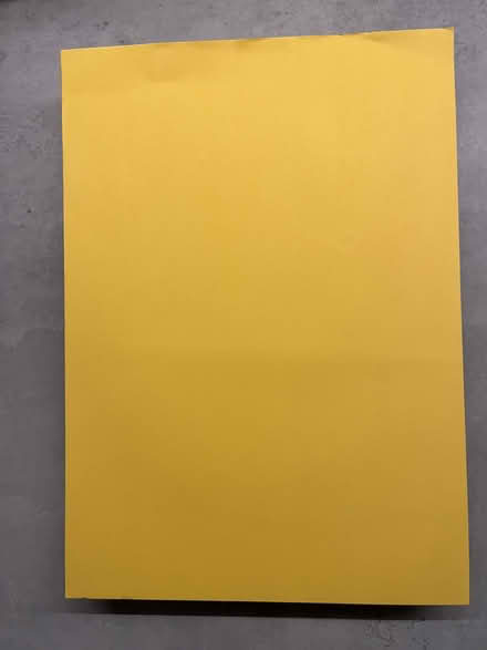 Photo of free Green A4 paper and yellow A4 paper (Malvern Link WR14) #2