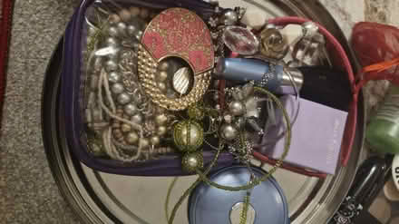 Photo of free Misc jewellery and used makeup (KT5) #2