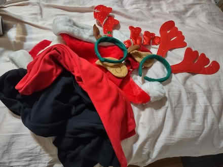 Photo of free M Clothing and Christmas hats (South Jan Jose, 95118) #2