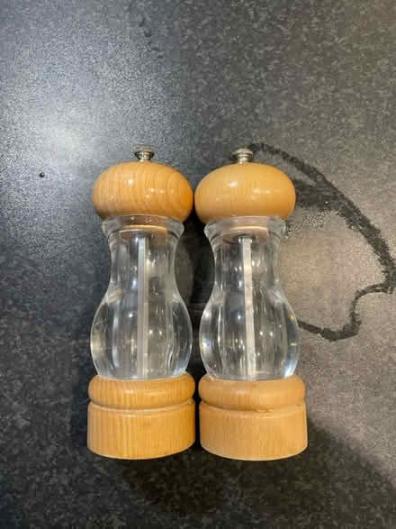 Photo of free Salt and Pepper mills (Whitechapel E1) #3