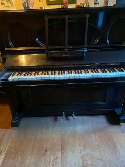 Photo of free Piano (Stroud GL5) #3