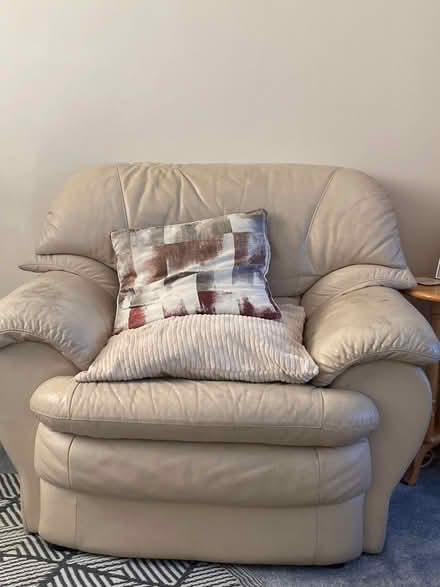Photo of free Leather armchair (Houghton Regis LU5) #2