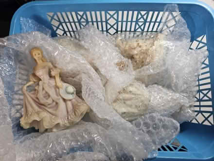 Photo of free Leonardo porcelain ornaments (Worcester WR2) #1