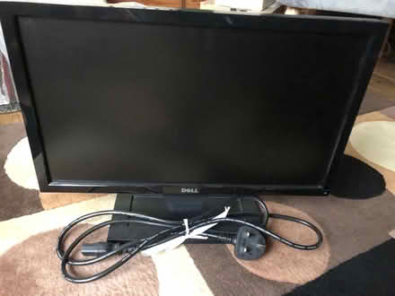 Photo of free Dell computer monitor (Chesham HP5) #2