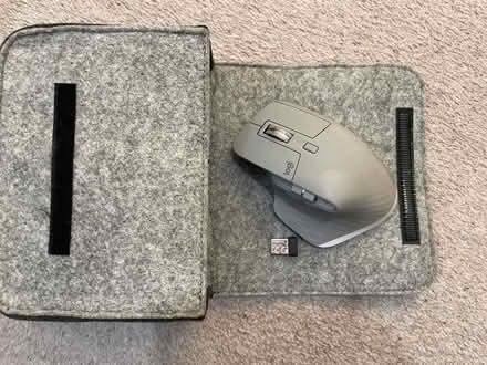 Photo of free Logitech wireless mouse (Girton CB3) #1