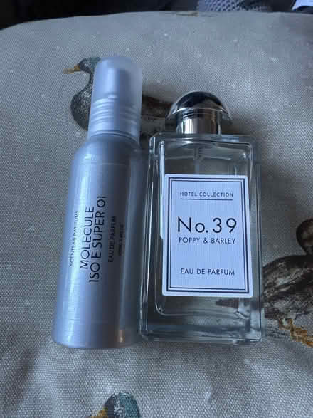 Photo of free Eau de Parfum (Sanderstead) #1
