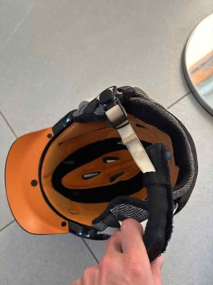 Photo of free Ski helmet (Henley-on-Thames RG9) #2