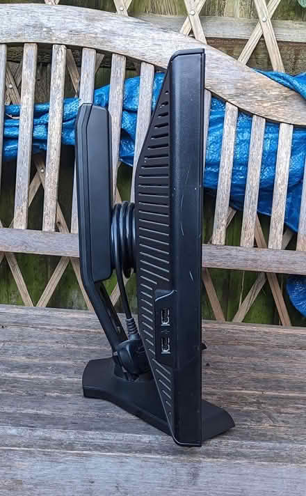 Photo of free Dell P190SB 19" computer monitor (PL4 Greenbank.) #2