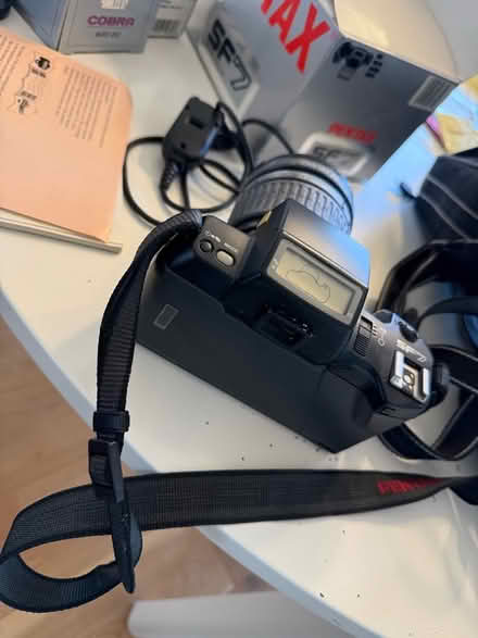 Photo of free pentax sf-7 slr 35mm camera (Ware SG12) #4