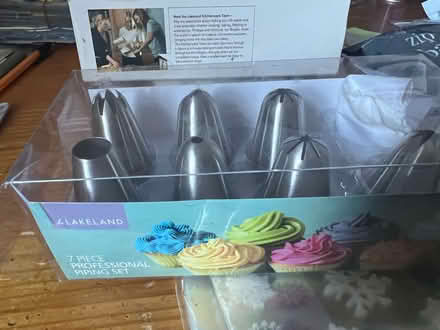 Photo of free cake icing equipment (GU14) #2