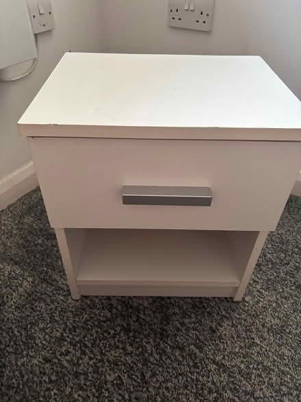 Photo of free White Bedside Table (Central Preston PR1) #1