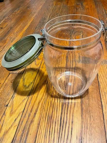 Photo of free Assorted food containers (Midtown West) #2