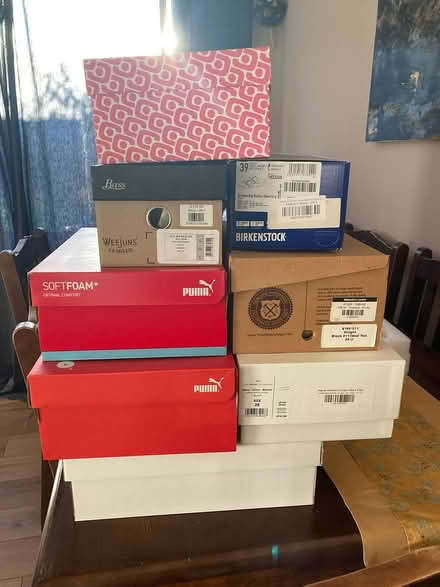 Photo of free Shoe boxes (HG2) #1