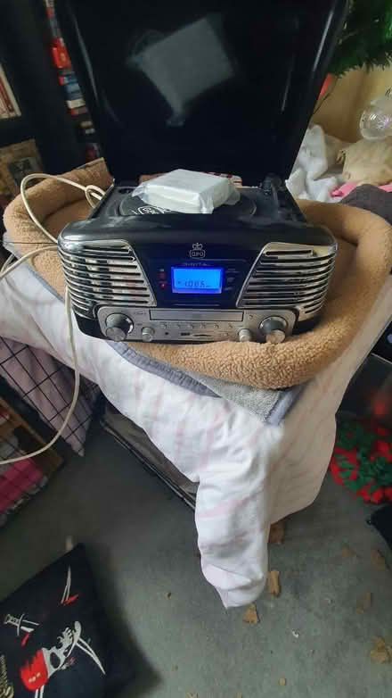 Photo of free Stereo (Haughton Green) #3