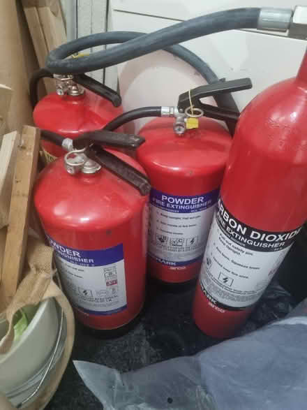 Photo of free Fire Extinguishers (Mitcham CR4) #1