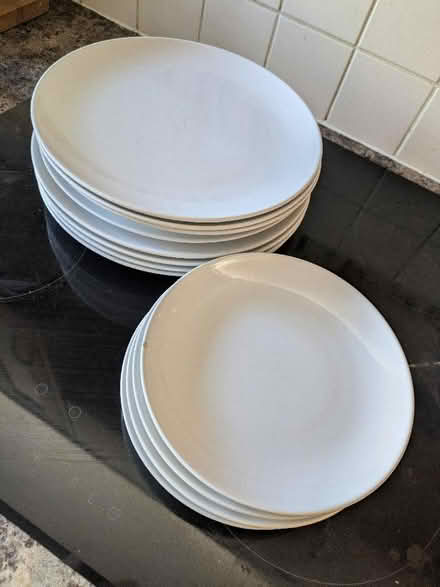 Photo of free Ikea plates (Hook RG27) #2