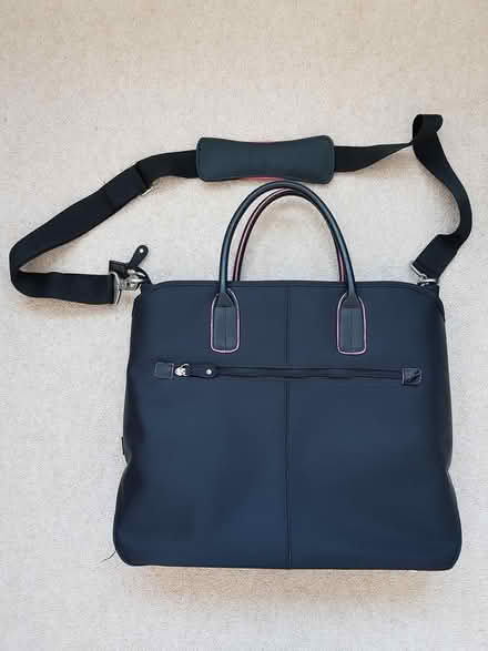 Photo of free Laptop bag (Fairview GL52) #1