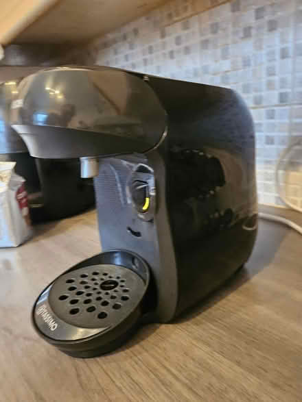 Photo of free Tassimo coffee machine (Radcliffe M26) #4