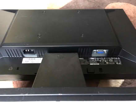 Photo of free Dell computer monitor (Chesham HP5) #4