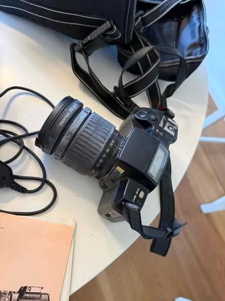 Photo of free pentax sf-7 slr 35mm camera (Ware SG12) #1