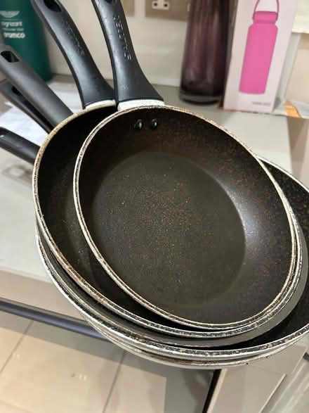 Photo of free Set of frying pans (Earls Court SW5) #1