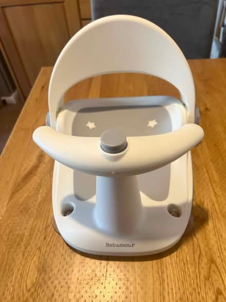 Photo of free Bath bath and Baby bath seat (Colchester CO4) #1