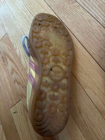 Photo of free Adidas size 8 women’s (Near Friendship Heights metro) #2