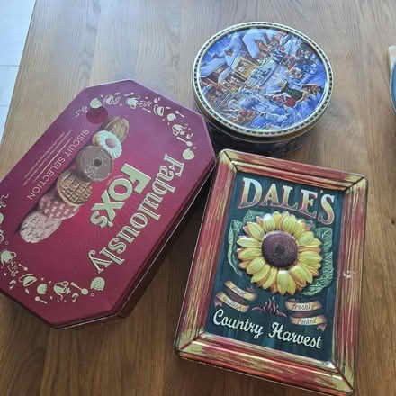 Photo of free Empty tins (IP4) #1