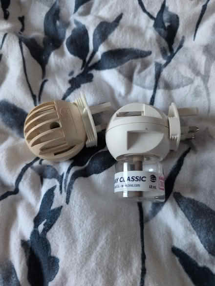 Photo of free Feliway classic cat de-stress diffuser x 2 (Cawston CV22) #1