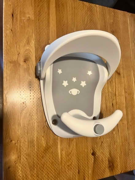 Photo of free Bath bath and Baby bath seat (Colchester CO4) #2