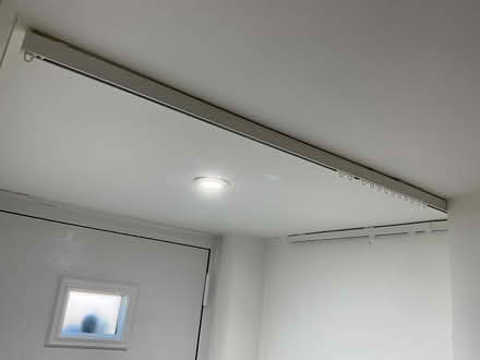 Photo of free Curtain rod & curtain (Anstey Height’s LE4) #3