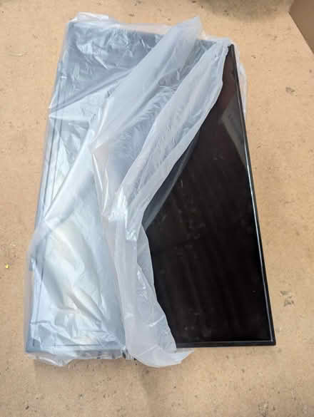 Photo of free 50 Toshiba TV (not perfect) (Horsham Roffee) #1