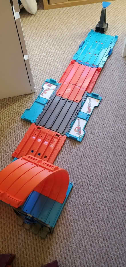 Photo of free Hot Wheels Track Builder Race Crate (Southsea PO4) #4