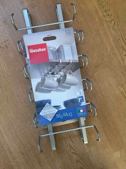 Photo of free Mug holder (SE16) #1