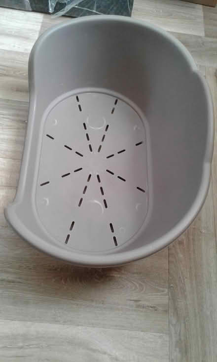 Photo of free Dog Bed (Par Nr St Austell) #3