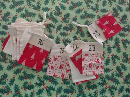 Photo of free Advent bunting with pockets. New (GL6) #1