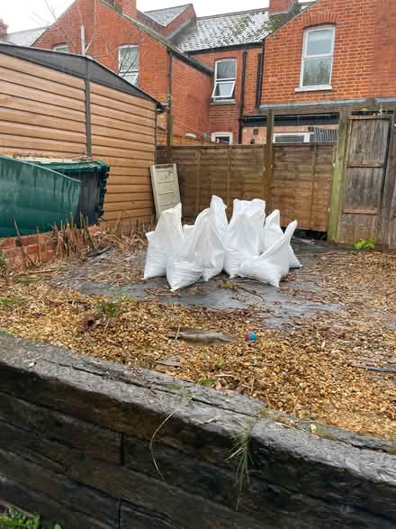 Photo of free 10/15mm garden shingle (Battle RG30) #4