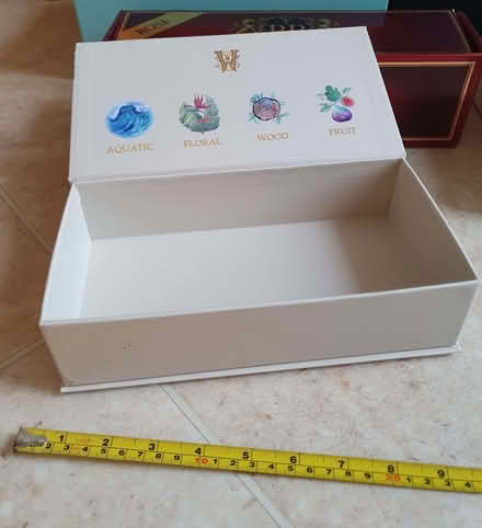 Photo of free gift / display boxes (Yatton Keynell SN14) #3