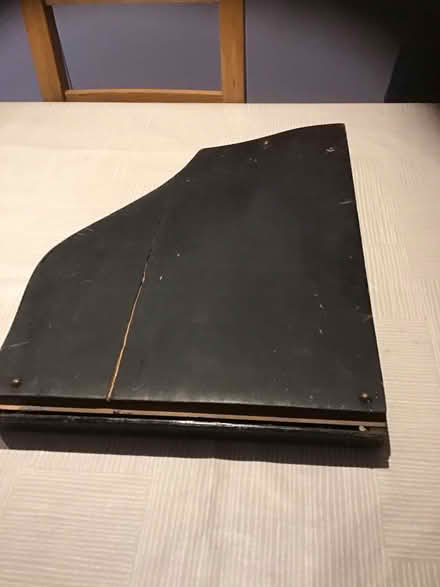 Photo of free Vintage Zither for restoration (Alderley Edge SK9) #2