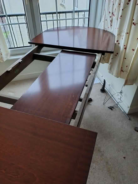 Photo of free Dinning table (Tilehurst) #3