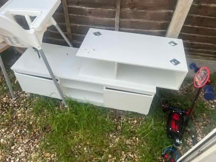 Photo of free Item s (Thamesmead SE28) #4